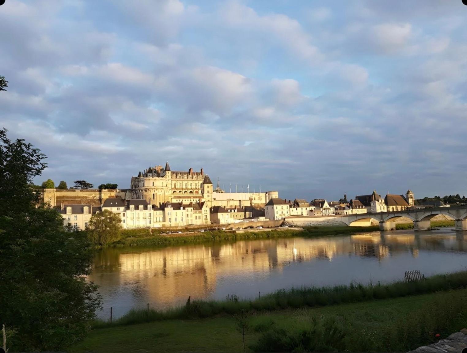 Aux Ecuries Du Signe Hotel Amboise Exterior foto